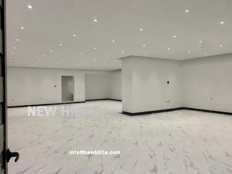 Brand new Luxury five bedroom Duplex for Rent in Al-Shaab