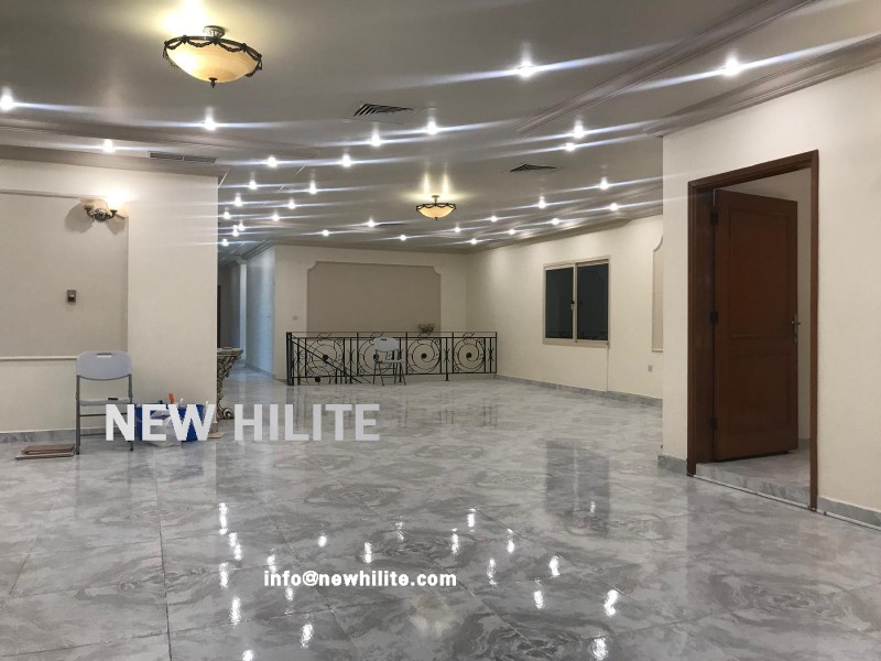 FOUR BEDROOM DUPLEX WITH PRIVATE GARDEN FOR RENT IN SALWA