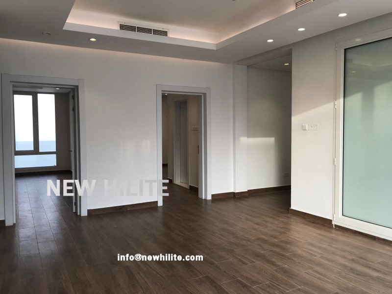 Four Master bedroom floor for rent in Abu fataira
